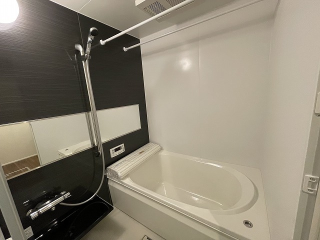 ベレオガーデンズ MiwaⅡの浴室