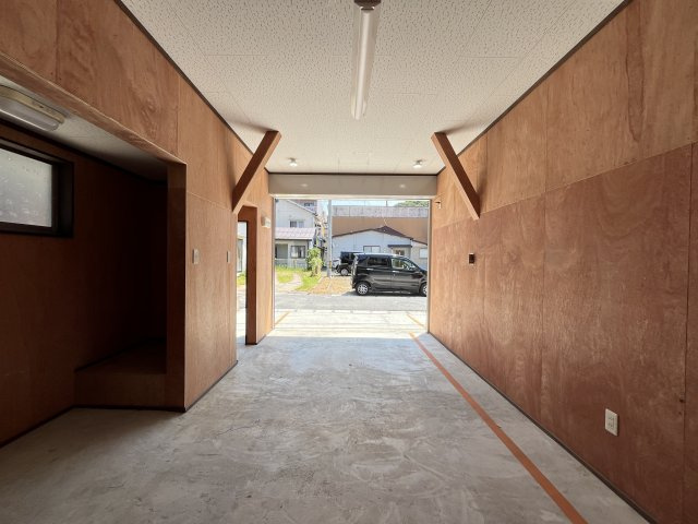 祇園町2丁目ガレージの内装