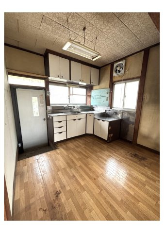 高崎市吉井町長根1406-21のキッチン