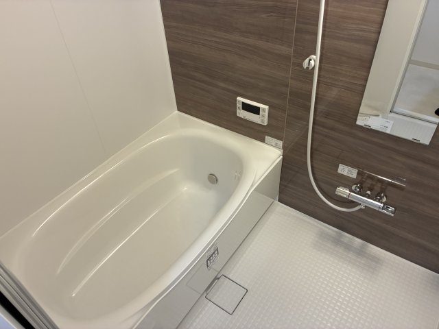 ランディア桃花台３番館　の浴室
