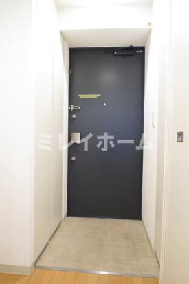 プライムアーバン長原上池台の玄関