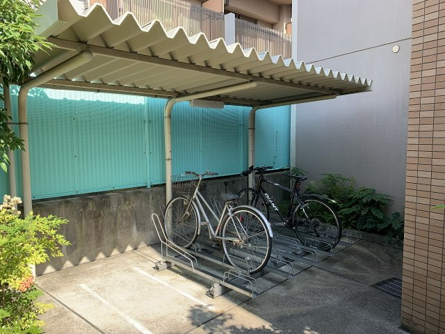 ウェスツォーネのその他