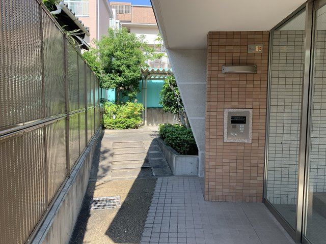 ウェスツォーネのエントランス