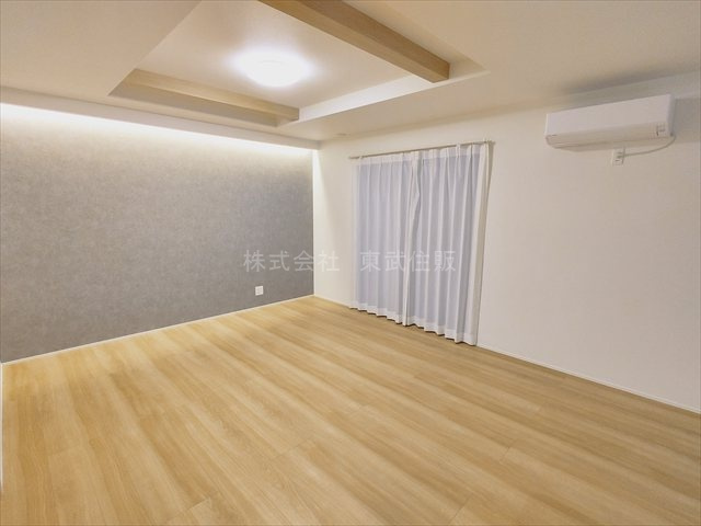 【居間・リビング】の画像