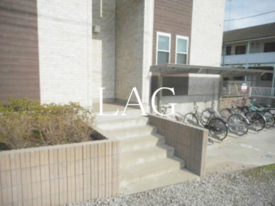 【エントランス】 | リブリ・検見川 | エントランスです。