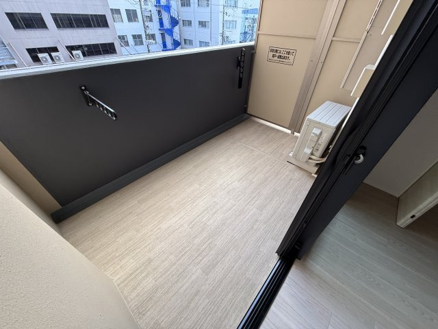 Refisia箕面船場のバルコニー