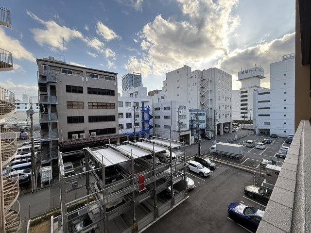Refisia箕面船場の展望