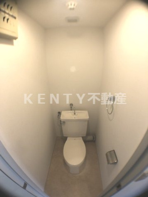 【トイレ】 | 田園調布スカイライトマンション | 清潔感のあるトイレです
