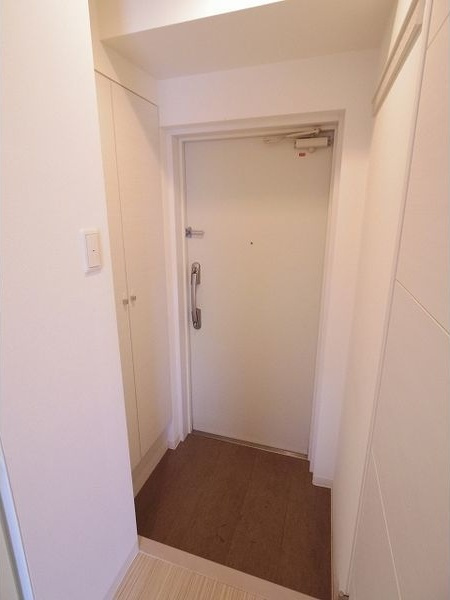 アクアヒルズの玄関