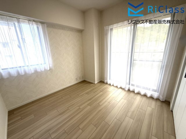 ソナーレ新神戸の洋室|個人の部屋や寝室として使える洋室です