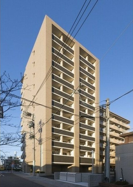 カンピオーネ御器所通の外観
