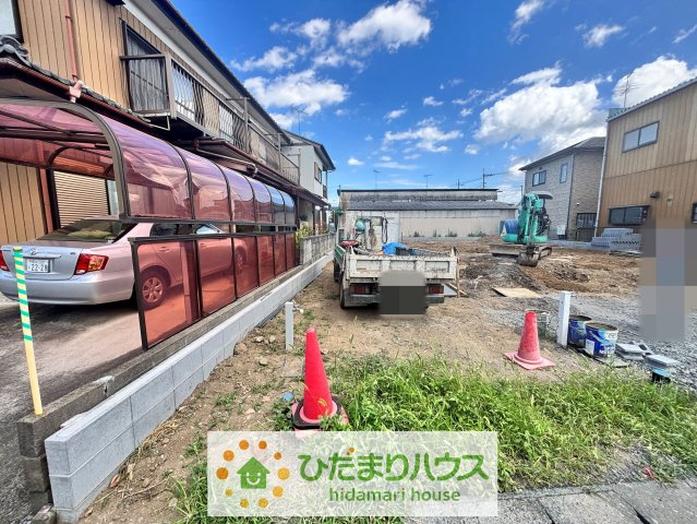 加須市騎西第1　新築一戸建て　01　クレイドルガーデンの駐車場|26/08/07　撮影
