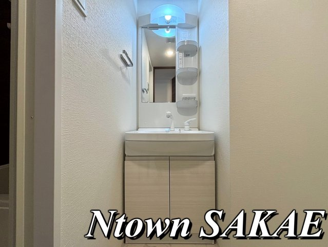 【独立洗面台】 | S-RESIDENCE平安通 | 独立洗面化粧台が付いています