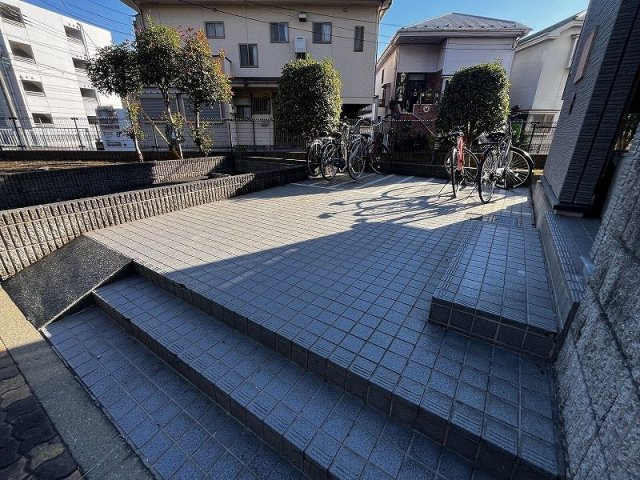 レオパレスプレシアのその他