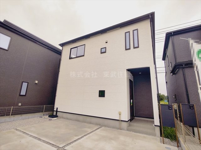 【前面道路含む現地写真】の画像