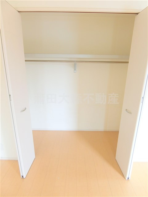 MJ(エムジェーキャッスルの収納|収納　1メートル以上のクローゼット