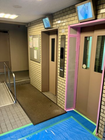 飯田橋第一パークファミリアのロビー|毎日通るロビーはこのようになっています