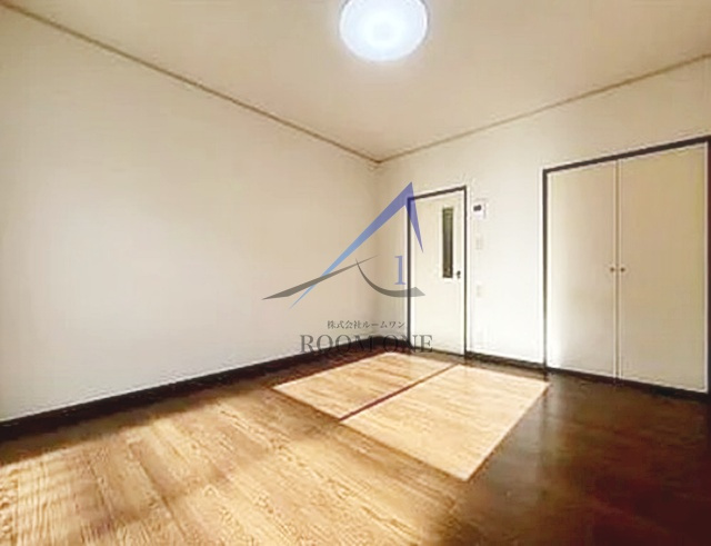 メゾンド・パルの居間・リビング|洋室のお部屋です。