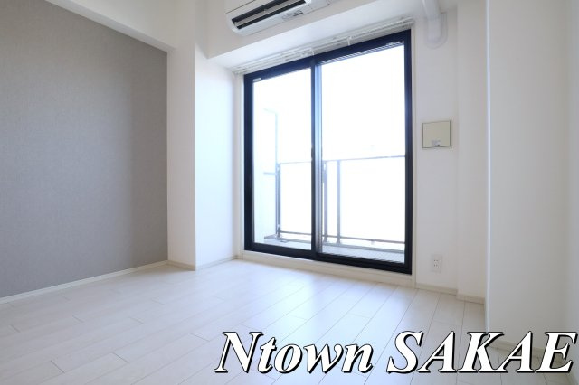 【居間・リビング】 | S-RESIDENCE平安通 | おしゃれな居間です