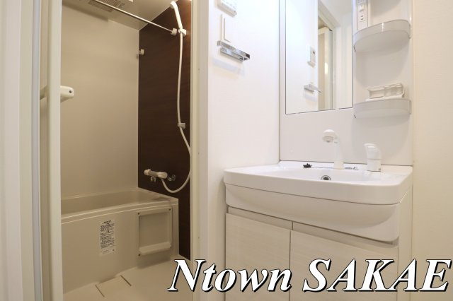 【洗面所】 | S-RESIDENCE平安通 | 使いやすい洗面所です