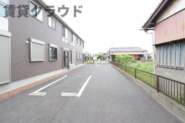 エテルノ・ステラの駐車場|駐車場です