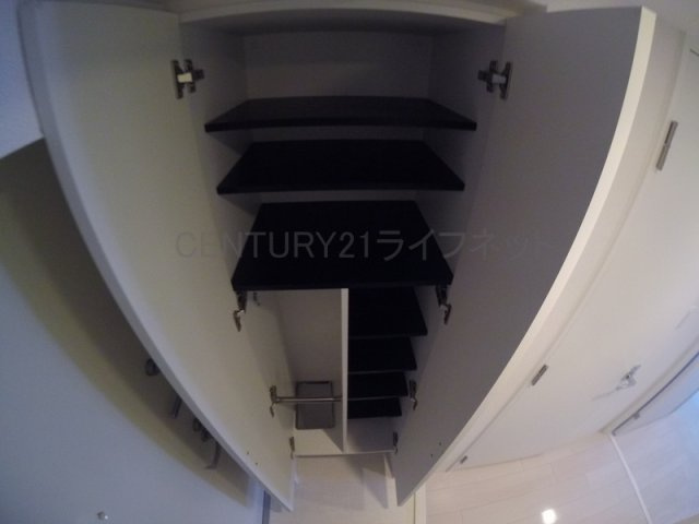 【玄関】 | セレニテ新大阪カルム
