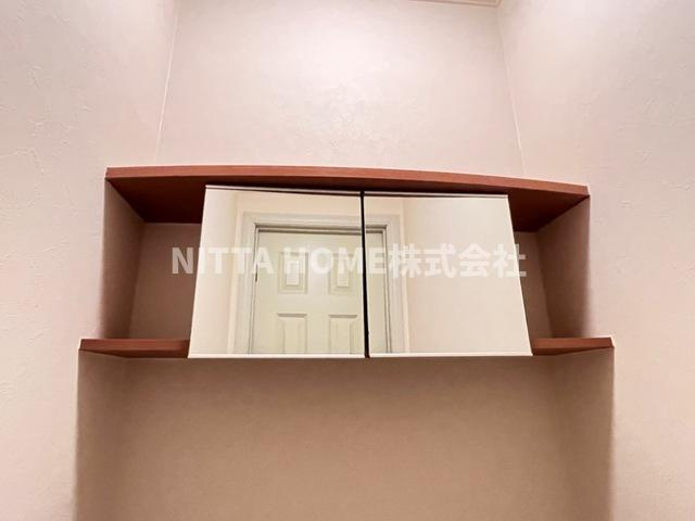 多可郡多可町中区安楽田のアパートの収納|トイレの上部収納です◇