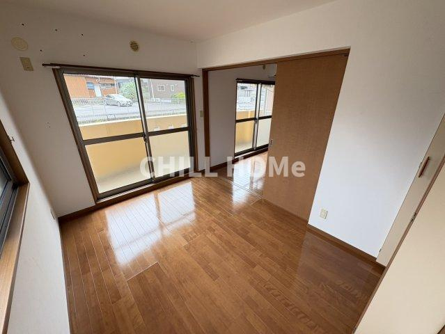 ボンヴォヤージュの居間・リビング|当社、チルホームのHPもご覧ください(^^)/物件情報多数♪