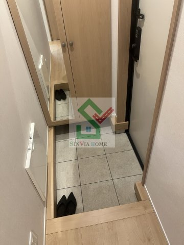 リバティ大泉学園の玄関