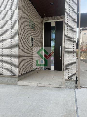 リバティ大泉学園のエントランス
