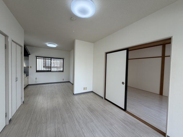 イーストハウスの内装