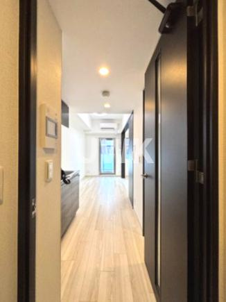 名古屋市中川区尾頭橋３丁目の賃貸マンションの玄関