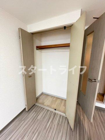 大阪市淀川区東三国１丁目の賃貸マンションの収納