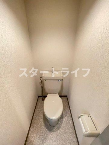 大阪市淀川区東三国１丁目の賃貸マンションのトイレ