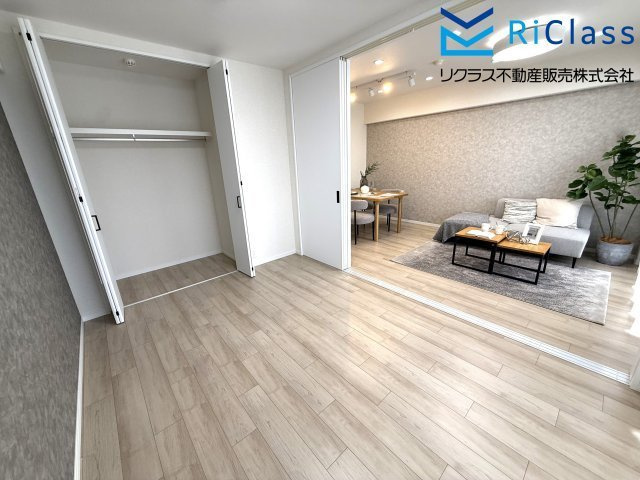 グランフェルティ神戸山手通りの洋室|クローゼットあります
