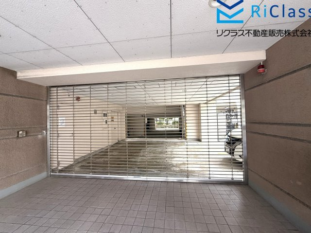 グランフェルティ神戸山手通りの駐車場|敷地内駐車場です