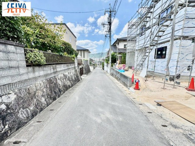 【前面道路含む現地写真】 | 広島市安佐南区相田３丁目　新築一戸建