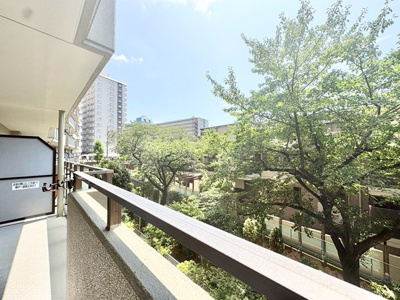 【展望】 | 藤和千里ハイタウン | 弊社のファイナンシャルプランナーより、将来に向けた資金計画・住宅ローンの無料相談が皆様に大変ご好評頂いております！物件ご購入の前に、まずはお気軽にご相談くださいませ。