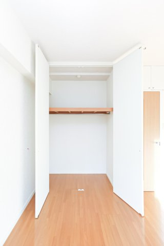 ダイナコートスタシオン博多　2階の収納|別号室のものです。現状優先になります。