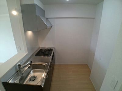 【キッチン】 | ビッグイースト　ワン