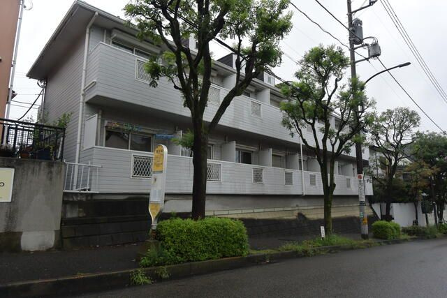 町田市南成瀬３丁目のアパートの外観