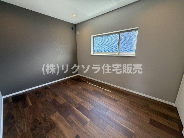 北中振1丁目　中古一戸建ての子供部屋|3階洋室6.0帖
■物件内覧・資金計画相談・住宅ローン相談、リフォーム相談、お問合せ受付中■
※当日・翌日のご内覧、ご相談はお電話でのお問合せがスムーズです！