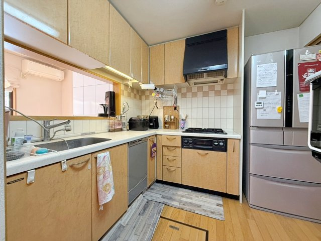 和泉市弥生町2丁目　中古戸建のキッチン