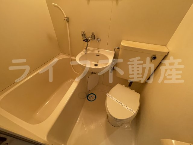 大洋ハイツ永和の浴室|きれいなお風呂です