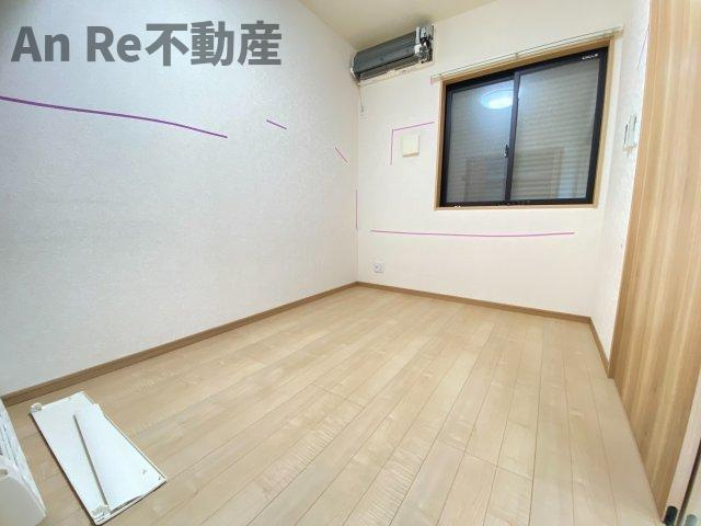 アムール 安行の洋室