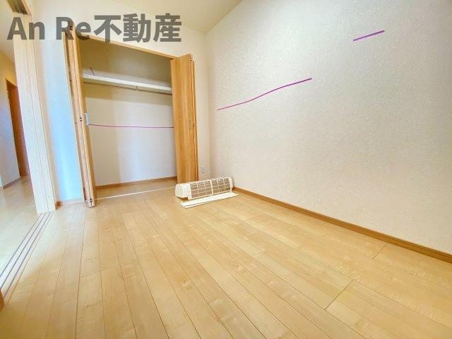 アムール 安行の洋室