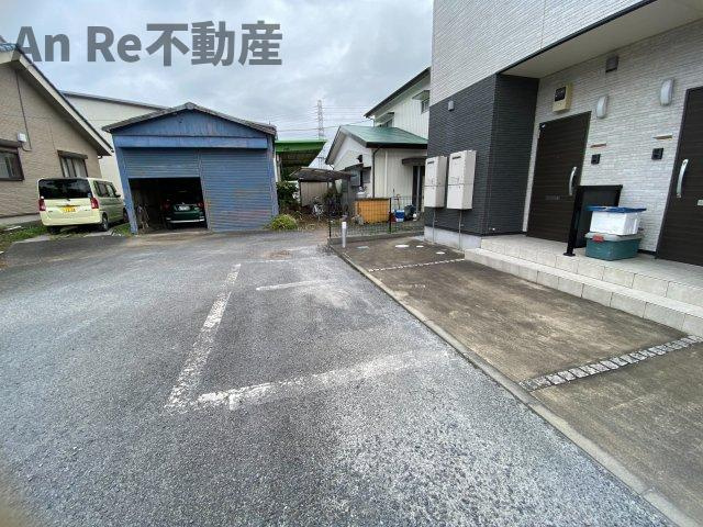 アムール 安行の駐車場