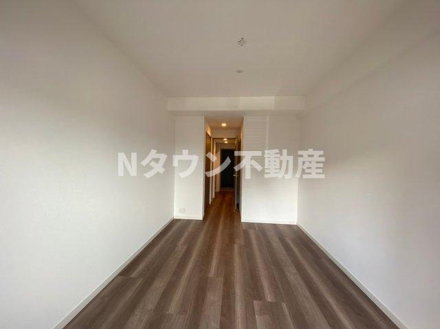 【寝室】 | S-RESIDENCE黒川本通一丁目 | 落ち着いた色調の寝室です