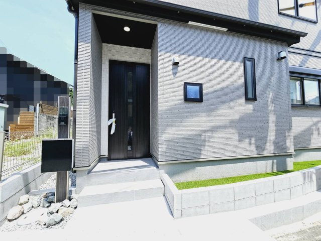 多井畑筋替道Aの玄関
