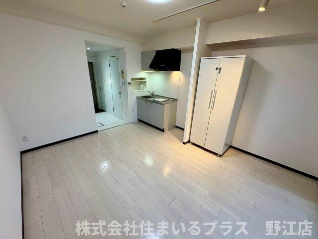 エスティライフ大阪都島の居間・リビング